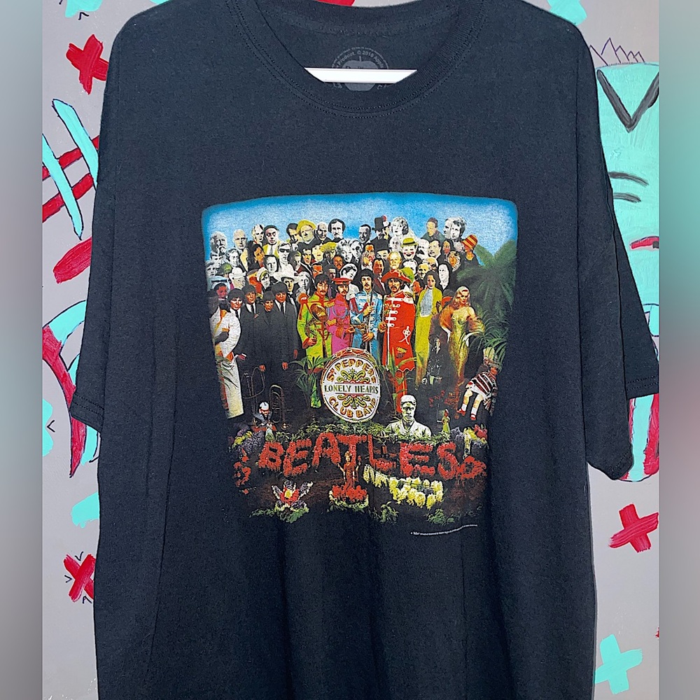 2010 The Beatles Peppers Club Band T Shirt 2XL